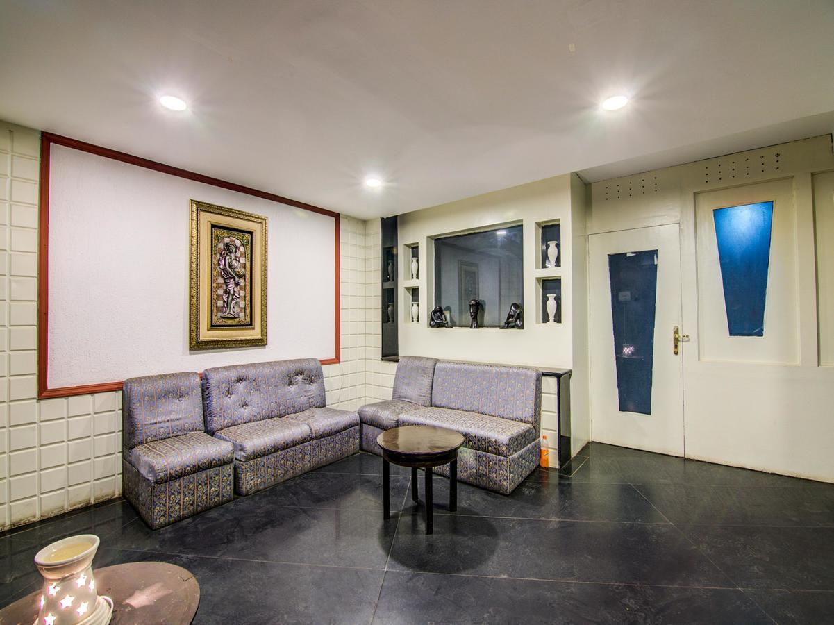 Hotel Golden Gates 班加罗尔 外观 照片